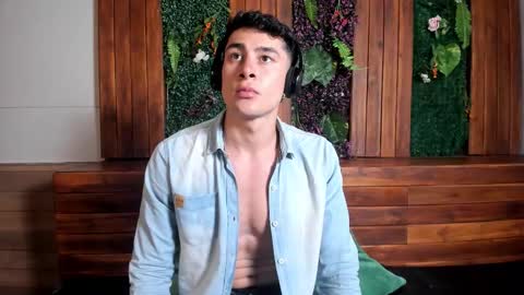 Austin  online show from February 7, 2026, 6:33 pm