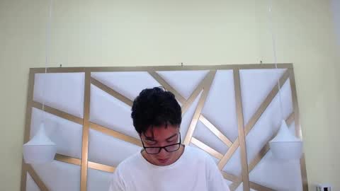 austinreeds online show from February 21, 2026, 10:11 pm