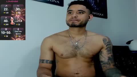 Snapshot of austintorres_ chatting on February 10, 2025, 2:30 am AustinTorres  online show from February 10, 2025, 2:30 am