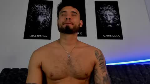 Snapshot of austintorres_ chatting on July 5, 2026, 4:19 am AustinTorres online show from July 5, 2026, 4:19 am