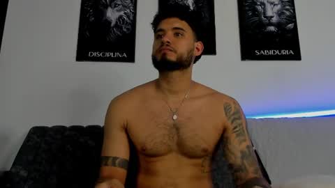 Snapshot of austintorres_ chatting on July 17, 2026, 12:28 am AustinTorres online show from July 17, 2026, 12:28 am