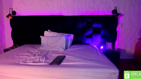 Snapshot of ava_bonny chatting on June 18, 2026, 4:13 am ava_bonny online show from June 18, 2026, 4:13 am