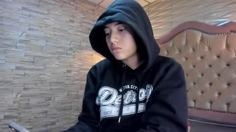 Snapshot of ava_broown chatting on February 4, 2025, 2:17 am              online show from February 4, 2025, 2:17 am