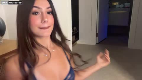 Snapshot of ava_delightt chatting on April 24, 2026, 6:49 am Ava online show from April 24, 2026, 6:49 am