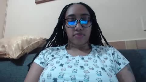 Snapshot of ava_f0xy chatting on January 15, 2025, 2:17 am Ava Jordana online show from January 15, 2025, 2:17 am