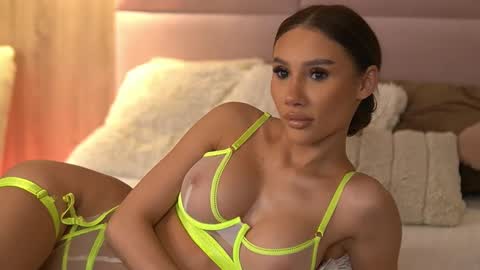 Snapshot of ava_heath chatting on March 7, 2025, 10:54 pm Ava online show from March 7, 2025, 10:54 pm