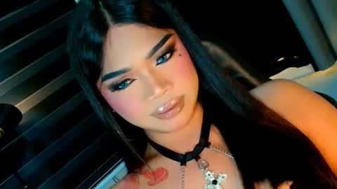 Snapshot of ava_lux chatting on June 24, 2026, 11:20 am Ava online show from June 24, 2026, 11:20 am