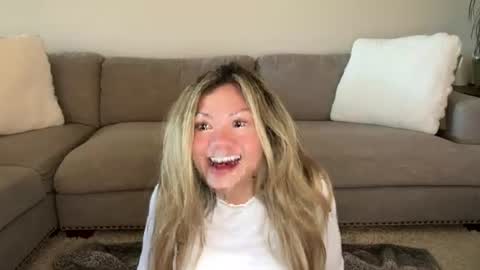 Little Ava  online show from July 10, 2026, 6:10 pm