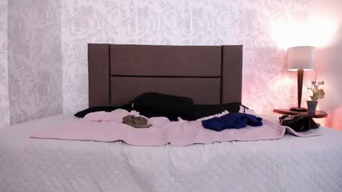 Ava  online show from May 16, 2026, 7:23 pm