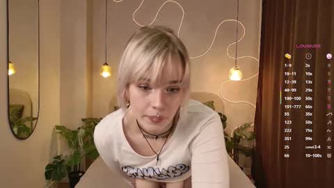 Snapshot of avabloom_ chatting on October 30, 2025, 10:21 pm avabloom_ online show from October 30, 2025, 10:21 pm