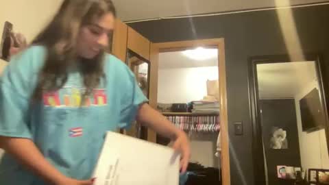 Snapshot of avamonroexo chatting on December 27, 2024, 3:20 am Ava Monroe online show from December 27, 2024, 3:20 am