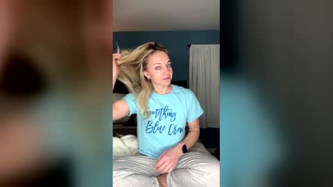 Snapshot of avarosefit chatting on February 10, 2026, 2:26 am Ava Rose online show from February 10, 2026, 2:26 am