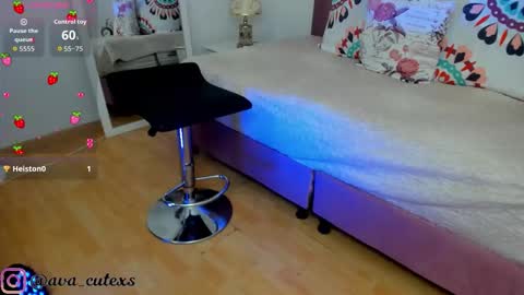 Ava  online show from November 22, 2025, 8:30 pm