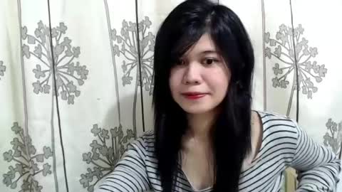 Snapshot of ave_tt chatting on June 23, 2026, 4:38 pm ave_tt online show from June 23, 2026, 4:38 pm