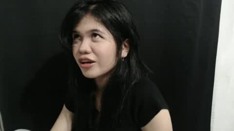 Snapshot of ave_tt chatting on July 4, 2026, 5:30 pm ave_tt online show from July 4, 2026, 5:30 pm