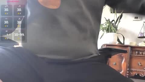 Snapshot of average_stag chatting on February 24, 2026, 5:22 pm average_stag online show from February 24, 2026, 5:22 pm