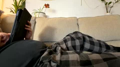 Snapshot of average_stag chatting on March 23, 2026, 4:44 pm average_stag online show from March 23, 2026, 4:44 pm