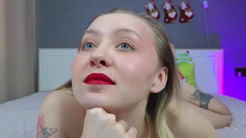 avgustina_love online show from January 6, 2025, 8:24 am