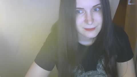 avialenne online show from March 26, 2026, 6:02 pm