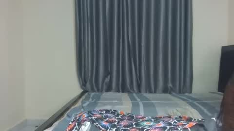 Avian online show from April 2, 2026, 4:54 am