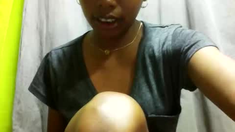 avontsoaldy online show from January 19, 2026, 5:22 am