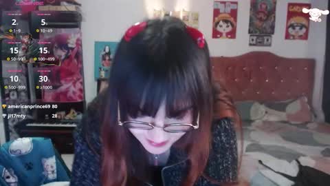 Abril online show from November 17, 2025, 4:07 am