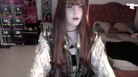 Abril online show from July 16, 2026, 2:28 am