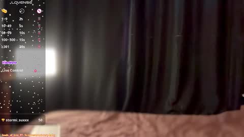 avril_pearly_ online show from March 7, 2026, 1:08 pm