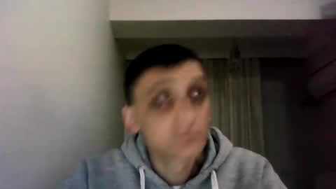 Snapshot of awesenheit chatting on February 3, 2026, 12:43 pm awesenheit online show from February 3, 2026, 12:43 pm