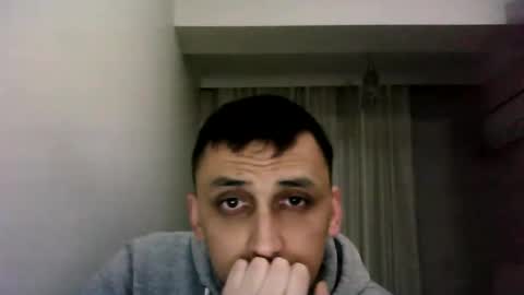 Snapshot of awesenheit chatting on February 5, 2026, 6:18 am awesenheit online show from February 5, 2026, 6:18 am