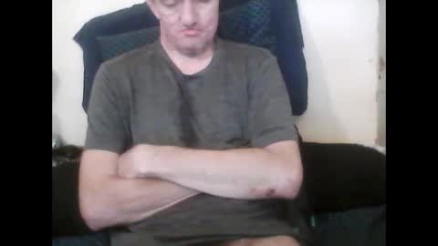 Snapshot of aweshite chatting on October 1, 2025, 7:20 pm aweshite online show from October 1, 2025, 7:20 pm