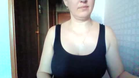 awesomeladyy online show from March 14, 2026, 8:31 am