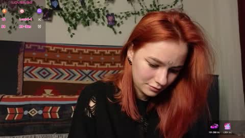 Snapshot of aww_burn chatting on November 14, 2025, 1:59 am Tris online show from November 14, 2025, 1:59 am