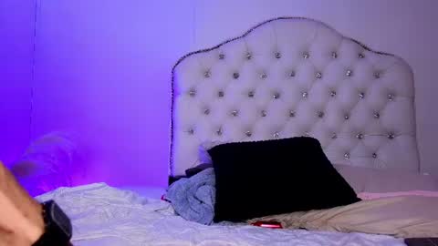 axarasss online show from June 11, 2026, 2:53 am