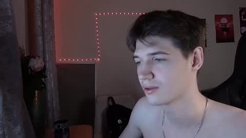 axel_0ne online show from February 2, 2026, 4:38 pm