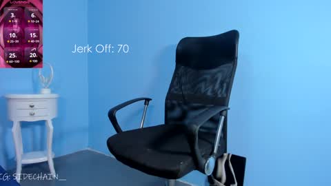 Snapshot of axel_cifer chatting on January 20, 2025, 1:18 am Axel cifer online show from January 20, 2025, 1:18 am