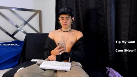 Snapshot of axel_cifer chatting on March 7, 2025, 5:38 pm Axel cifer online show from March 7, 2025, 5:38 pm