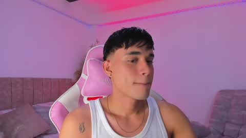 AXEL online show from June 12, 2026, 8:46 am
