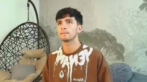 axel_draven online show from November 10, 2025, 11:09 am