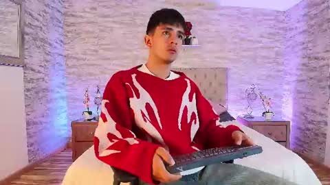 Snapshot of axel_draven chatting on June 23, 2026, 12:25 pm axel_draven online show from June 23, 2026, 12:25 pm