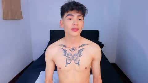 Axel online show from August 8, 2026, 10:23 pm