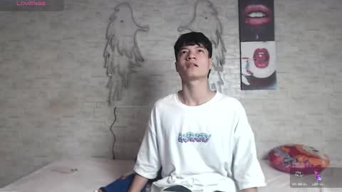 axel_milo_and_kairo online show from November 27, 2025, 10:12 pm