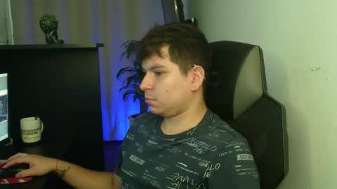 Snapshot of axel_palmer chatting on April 14, 2026, 3:18 pm Axel online show from April 14, 2026, 3:18 pm