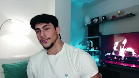 Snapshot of axelblack7 chatting on March 29, 2026, 4:45 am axelblack7 online show from March 29, 2026, 4:45 am