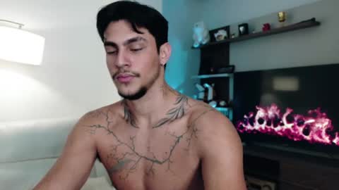 Snapshot of axelblack7 chatting on April 12, 2026, 11:37 am axelblack7 online show from April 12, 2026, 11:37 am