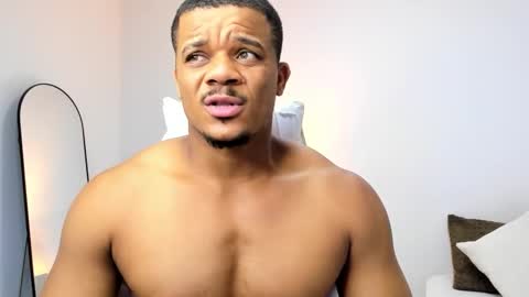 AXEL DA SILVA online show from February 18, 2026, 11:55 pm