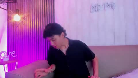 Snapshot of axxel_white chatting on July 17, 2026, 4:34 pm A X X X EL online show from July 17, 2026, 4:34 pm