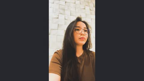 Snapshot of aya_moon chatting on April 7, 2026, 8:42 pm Aya Moon online show from April 7, 2026, 8:42 pm