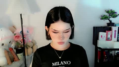 Snapshot of ayahoshilovesyou chatting on January 19, 2026, 2:26 am AYAHOSHILOVESYOU online show from January 19, 2026, 2:26 am