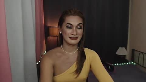 Snapshot of ayamiller chatting on January 8, 2025, 2:57 am aya online show from January 8, 2025, 2:57 am